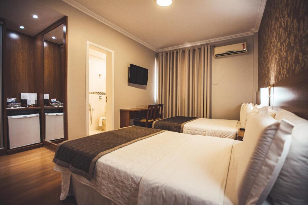  Hotel Rafain Centro
