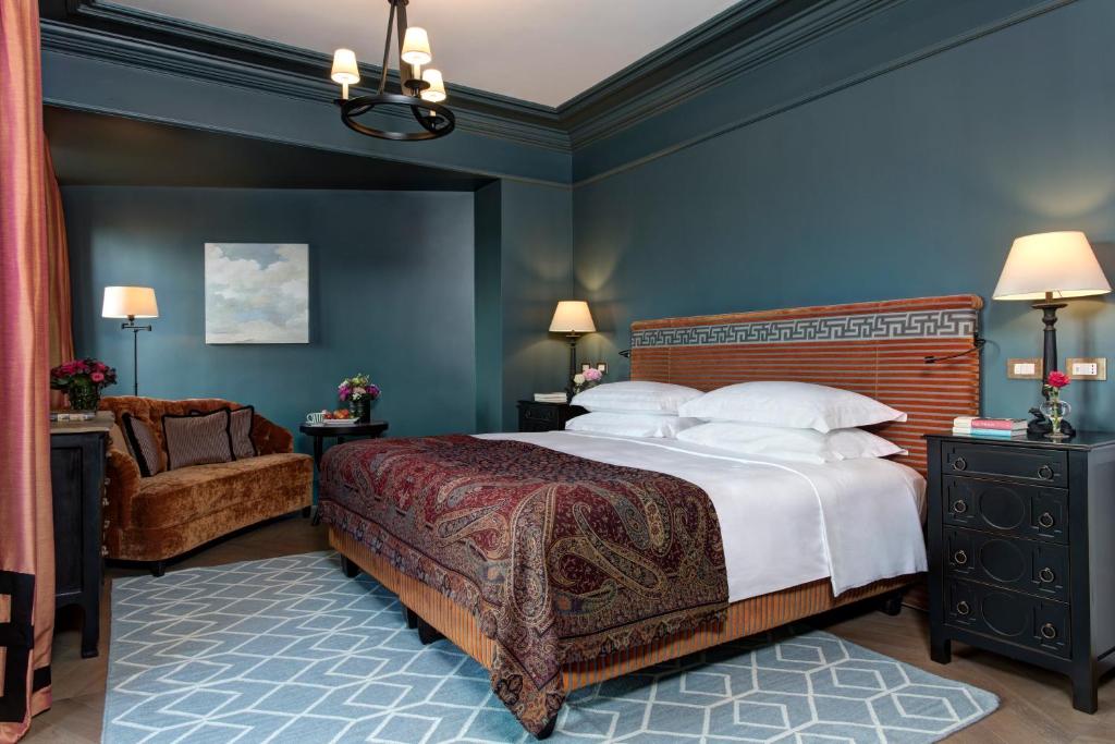 Rocco Forte Hotel De La Ville - Resim 26