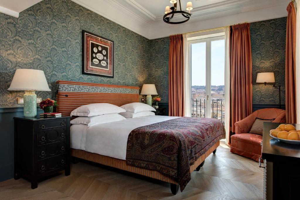 Rocco Forte Hotel De La Ville - Resim 29