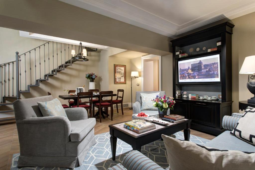 Rocco Forte Hotel De La Ville - Resim 18