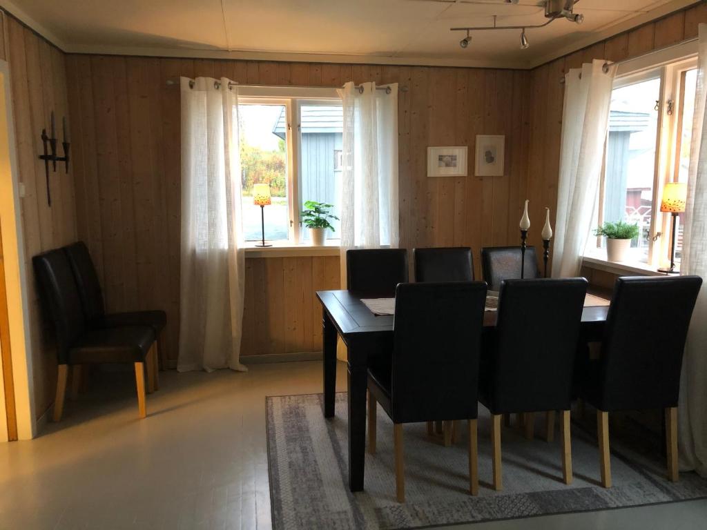 Sjarmerende overnatting sentralt i Vest-Telemark - Casa De Cinco Dormitorios