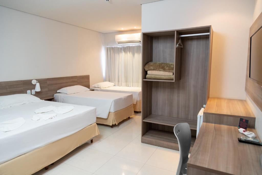 Hotel BR 364 - 豪华四人间