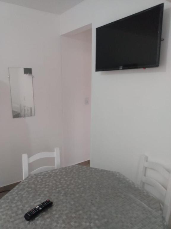  Apartamento com 2 Dormitórios Ataíde's