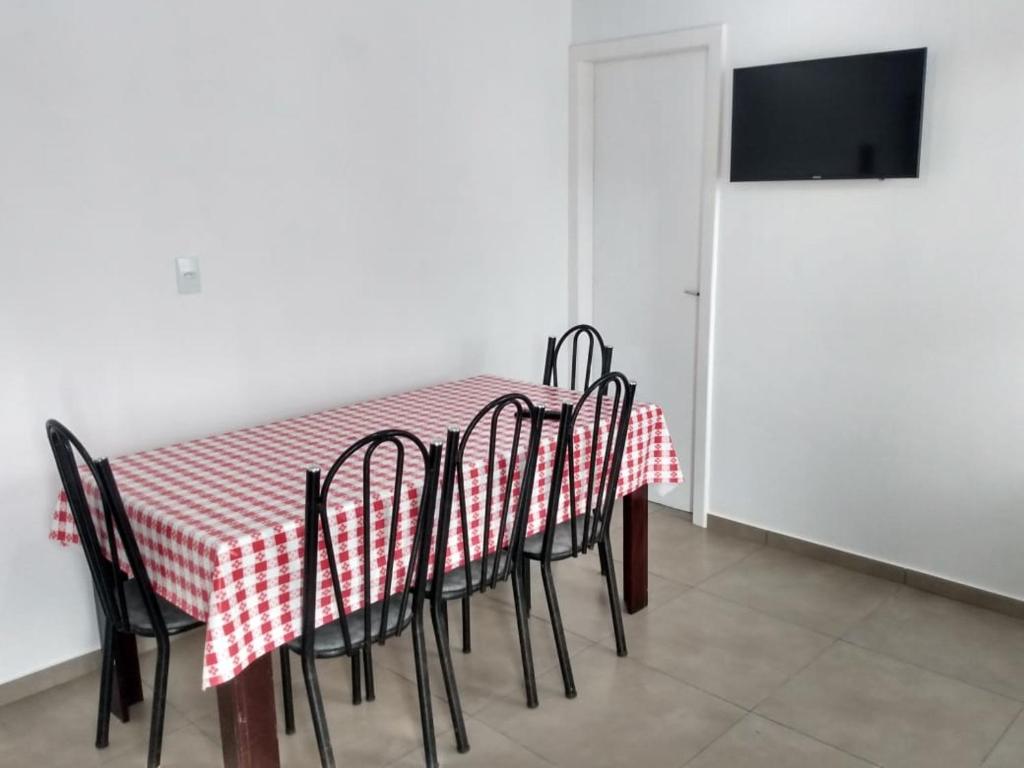  Apartamento com 2 Dormitórios Ataíde's