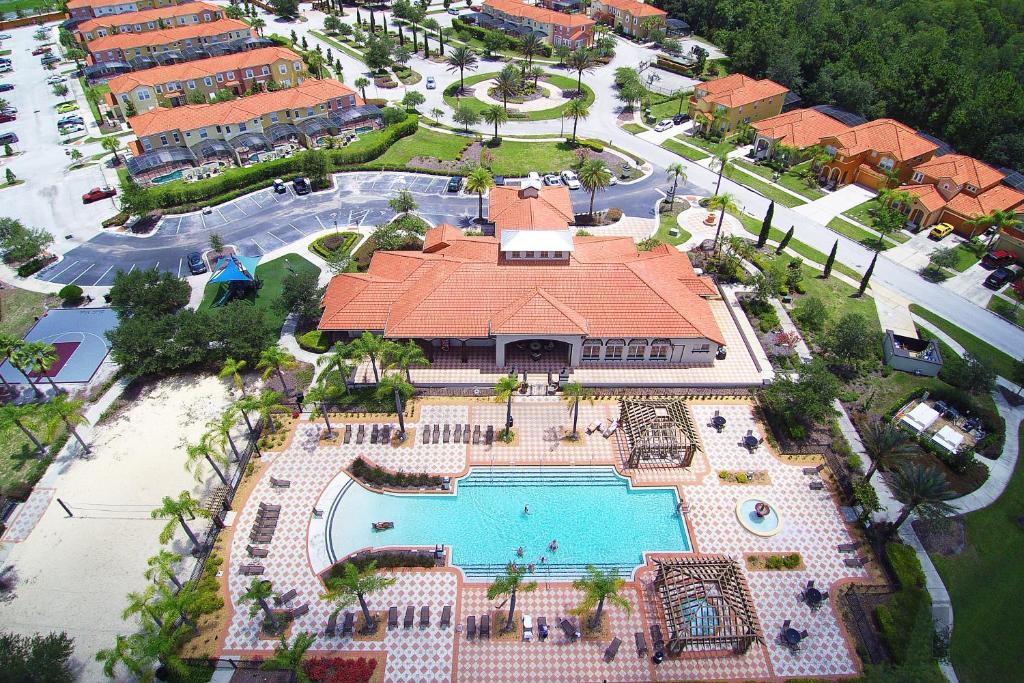 Splendid 5Bd w/ Pool Close to Disney 310 @ Bella Vida Resort