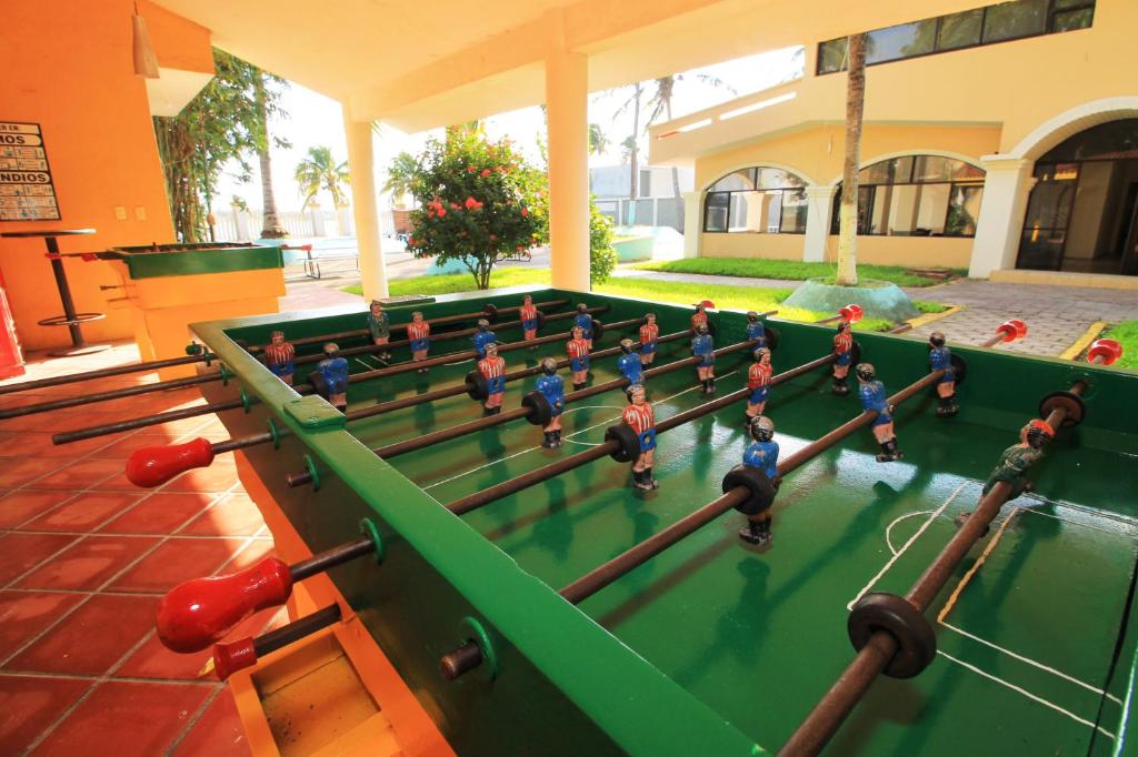 Biliár nebo kulečník v ubytování Hotel Gran Palmeiras
