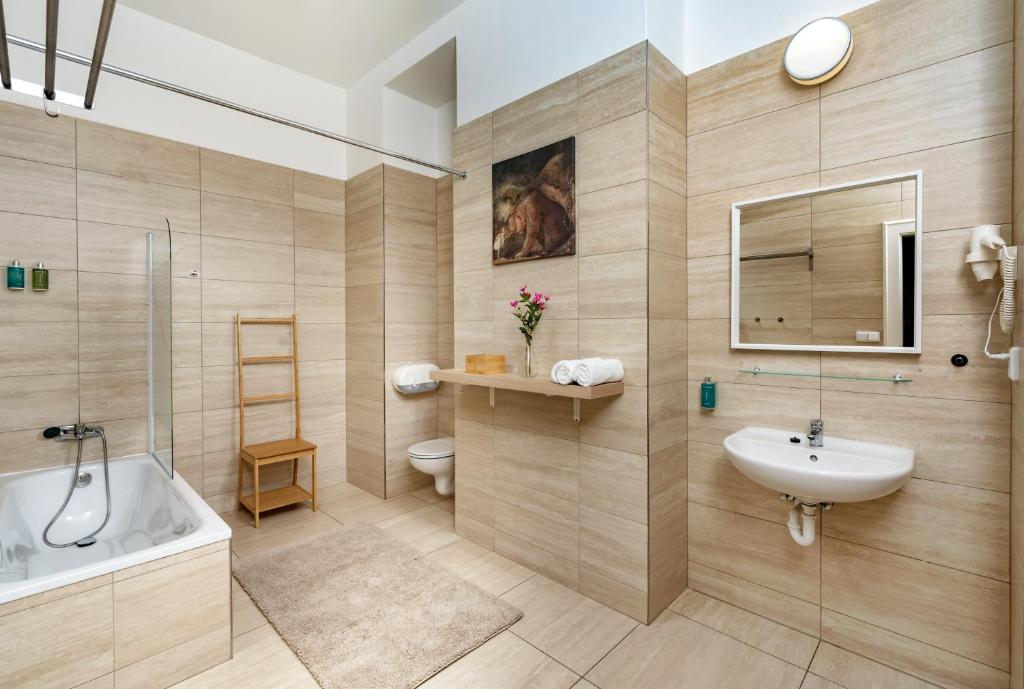 Unesco Prague Apartments - 6