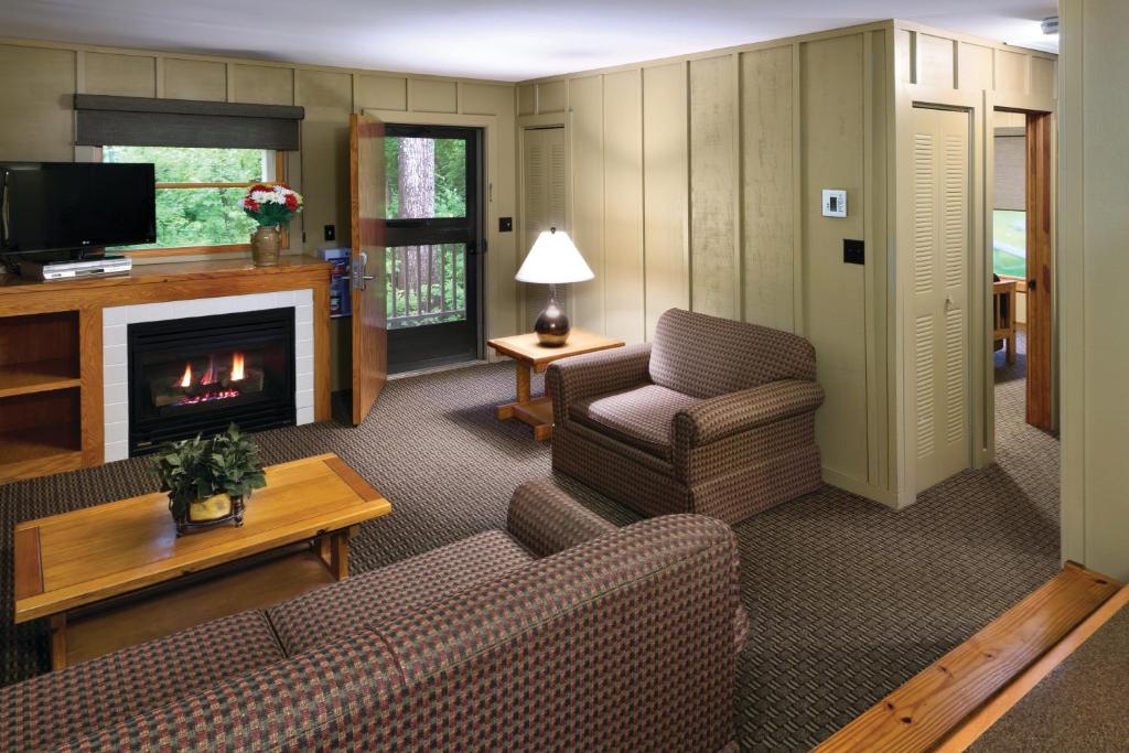 Hueston Woods Lodge and Conference Center - 豪华套房