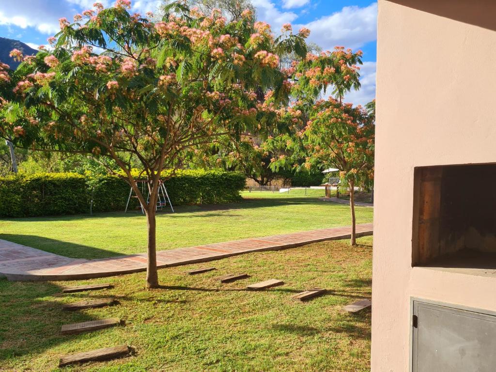 Un jardín fuera de Las Lilas Cabañas