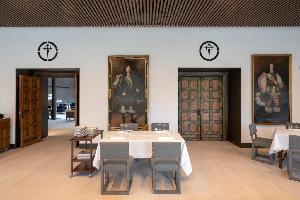 Parador de Turismo de León - 11