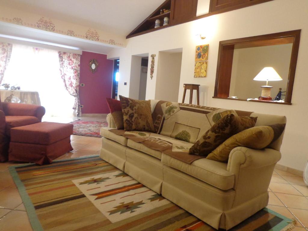 A seating area at Vacanze al Mare Patrizia's Sweet Home
