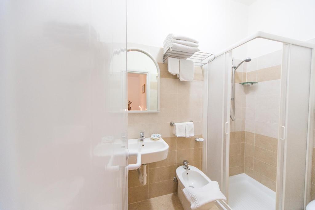 Ciccio Hotel - Double Or Twin Room With Balcony