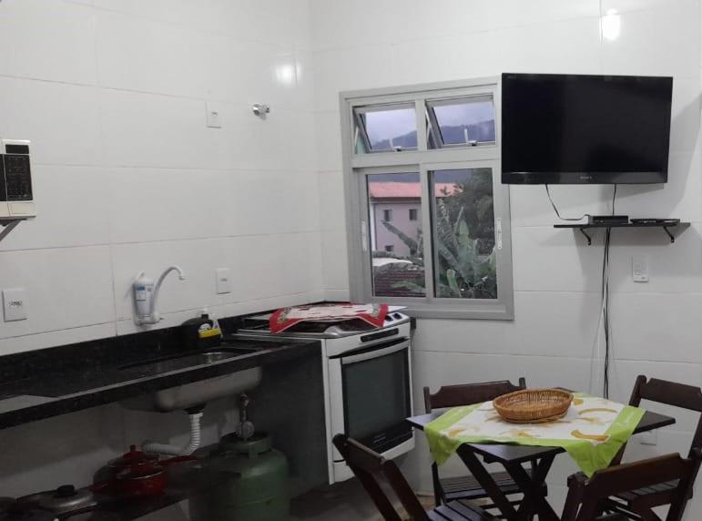  Apartamento duplex novo no Perequê Açu - de frente ao mar