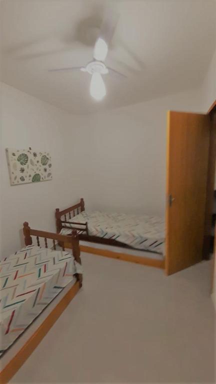  Apartamento duplex novo no Perequê Açu - de frente ao mar