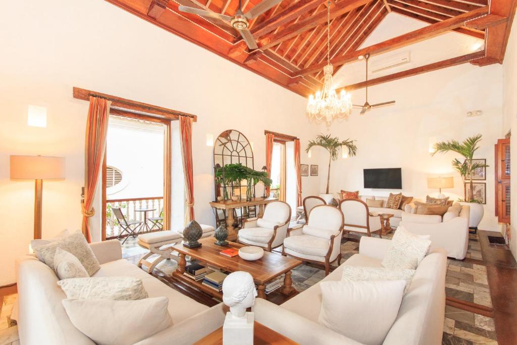 TV a/nebo společenská místnost v ubytování Hotel Boutique Casa del Coliseo