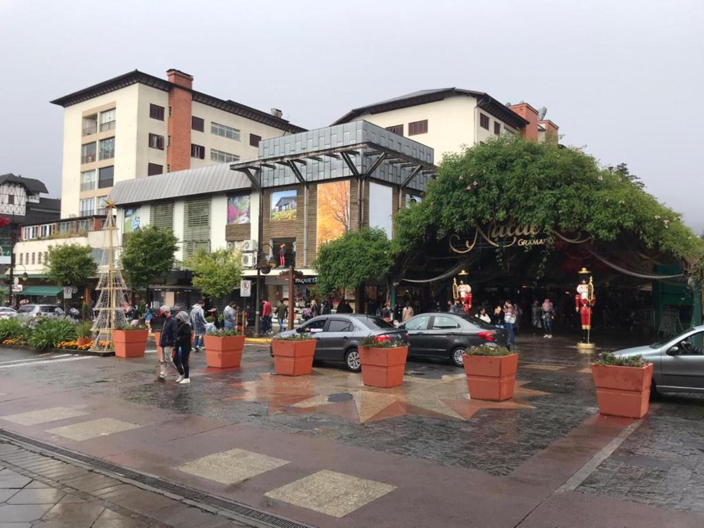 Apartamento na rua coberta Gramado  Apartamento na rua coberta Gramado