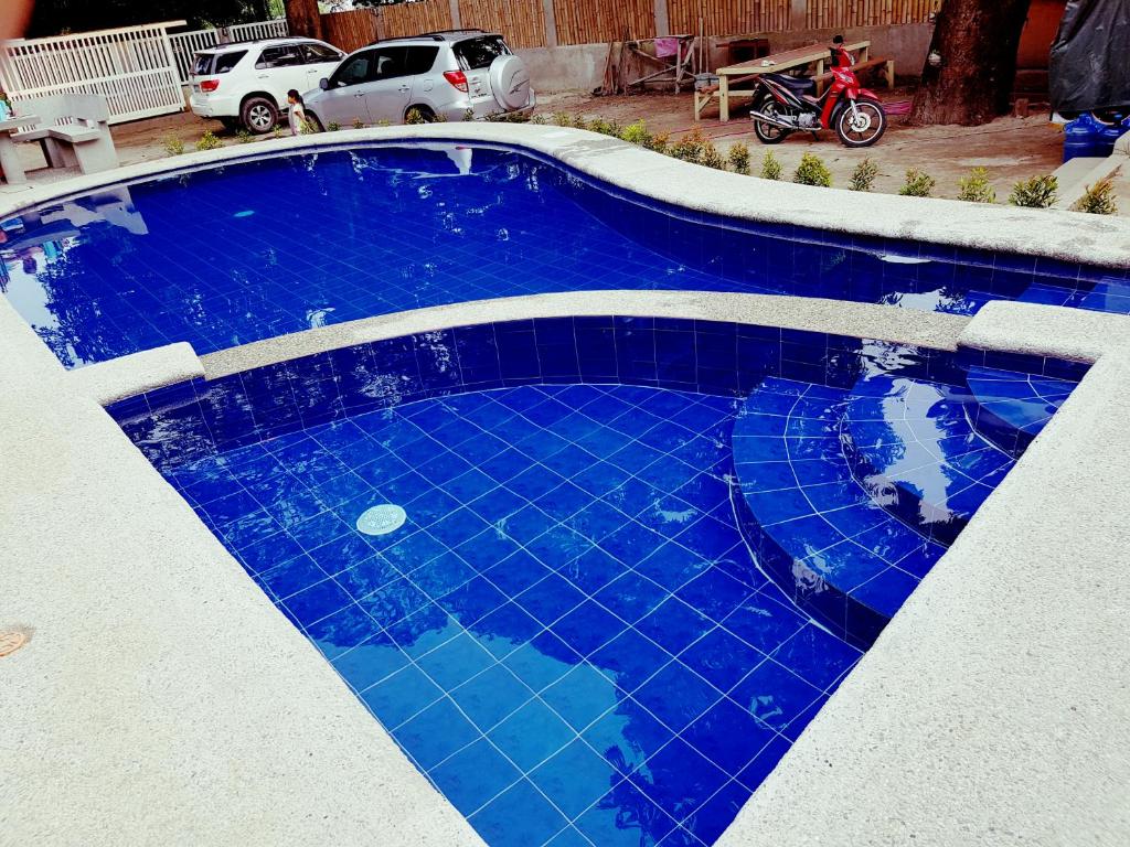 Bazén v ubytování R&;S Restplace Resort nebo v jeho okolí