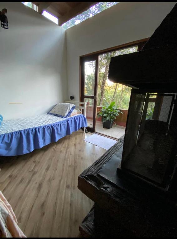  Casa de Campo Cotia SP a 40 minutos Grande São Paulo