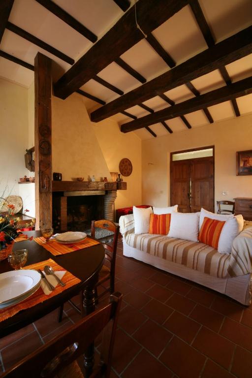 Posezení v ubytování Agriturismo Caiburroni