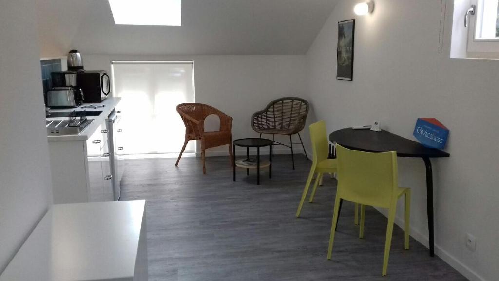 Studio rénové et équipé 2 personnes Le canardeau - Housity