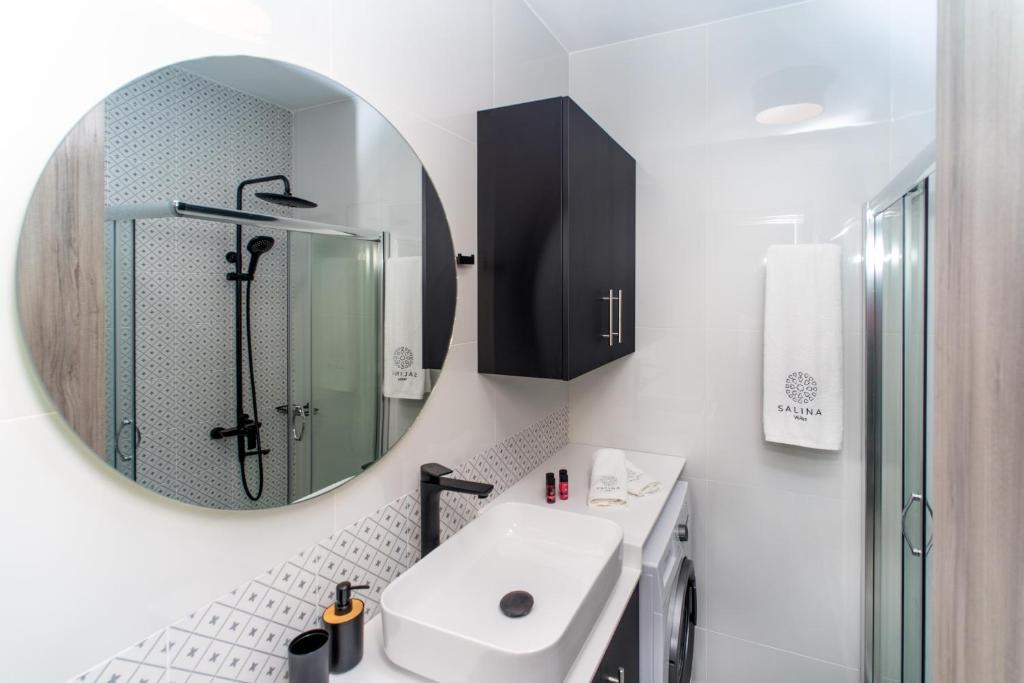 Koupelna v ubytování Salina Premium Residences Volos
