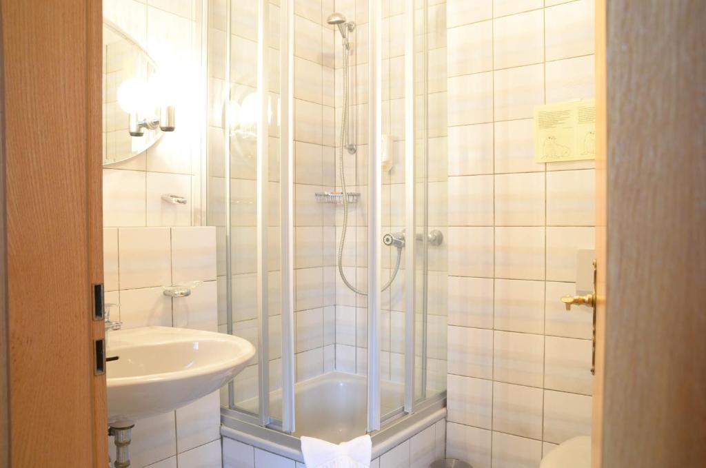 Waldhotel Twiehaus Garni - 1