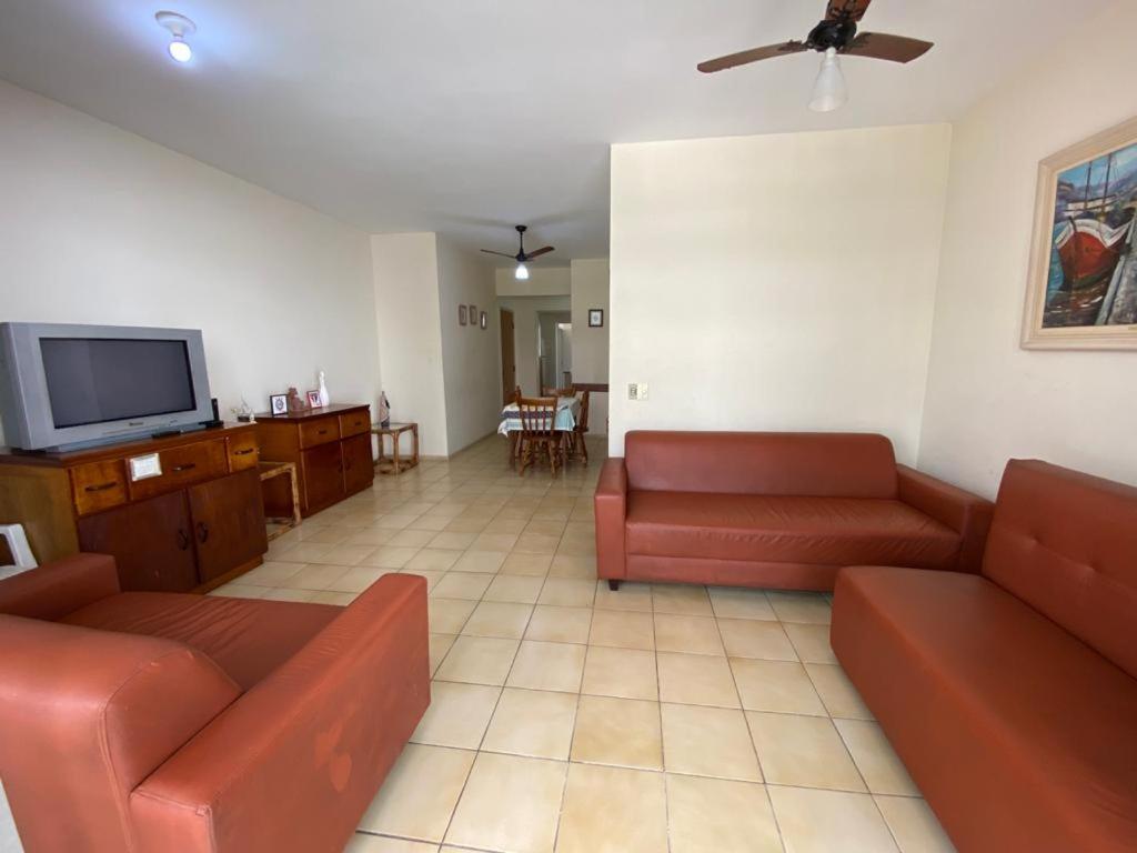  Guarujá - Pitangueiras