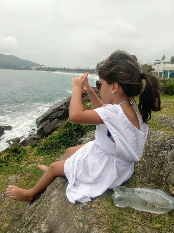 Residência Guarujá Praia Pernambuco Condomínio Fechado