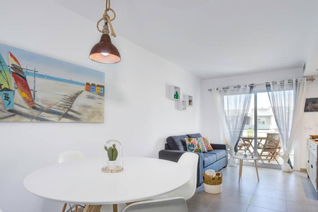 A seating area at Marea Fuerteventura Home 1