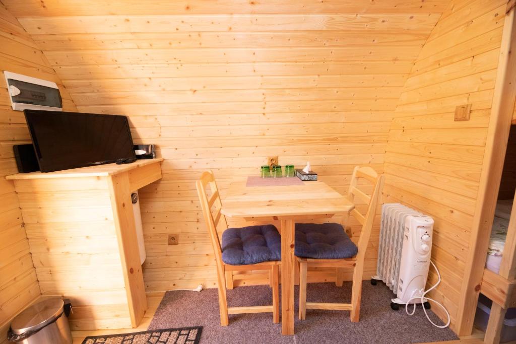 TV a/nebo společenská místnost v ubytování Wellness Penzion Stonozka