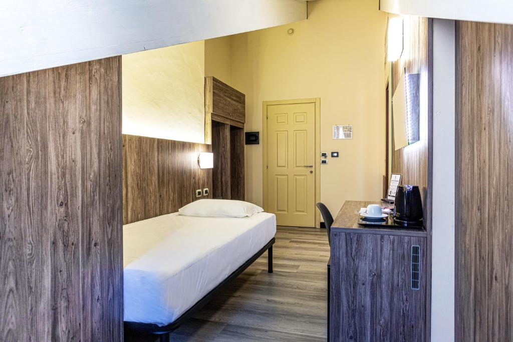 Hotel Urbani - Resim 22