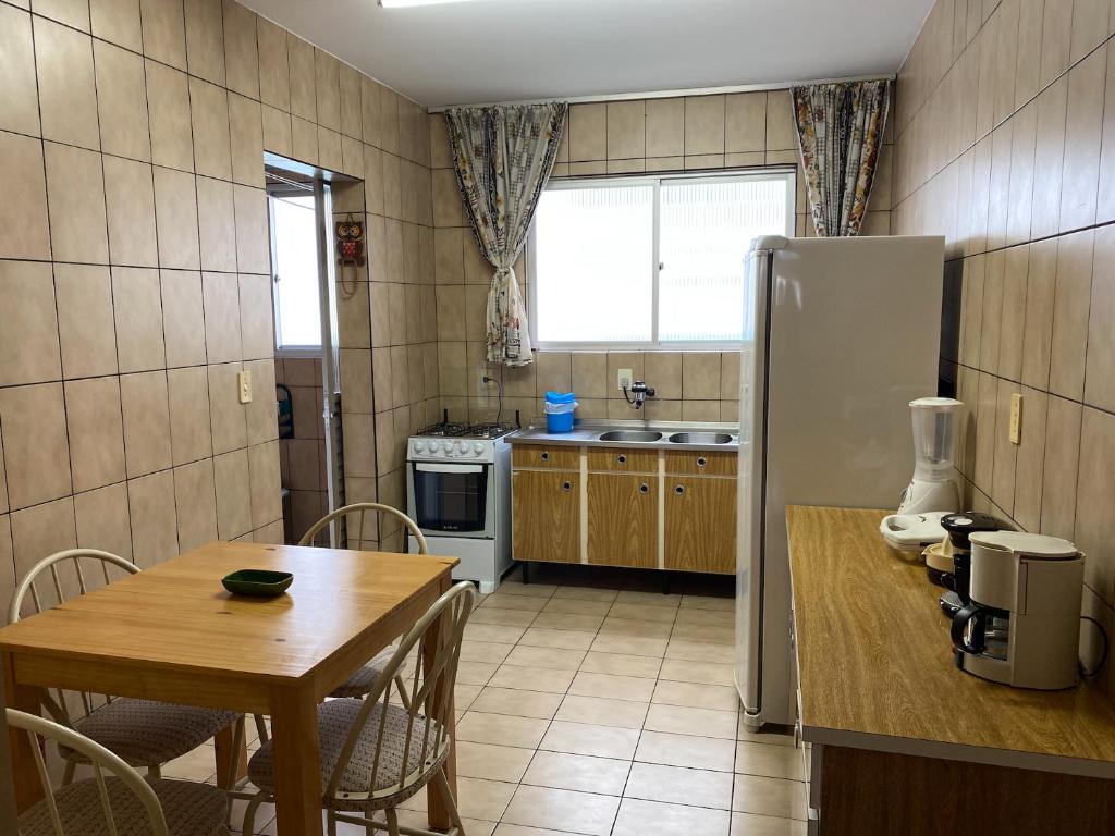  Apt 1 quadra da praia - 3 quartos