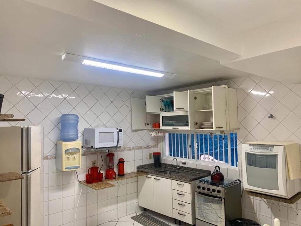  Bombinhas bela vista
