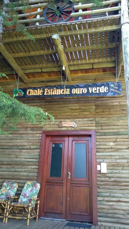  CHALÉ ESTÂNCIA OURO VERDE