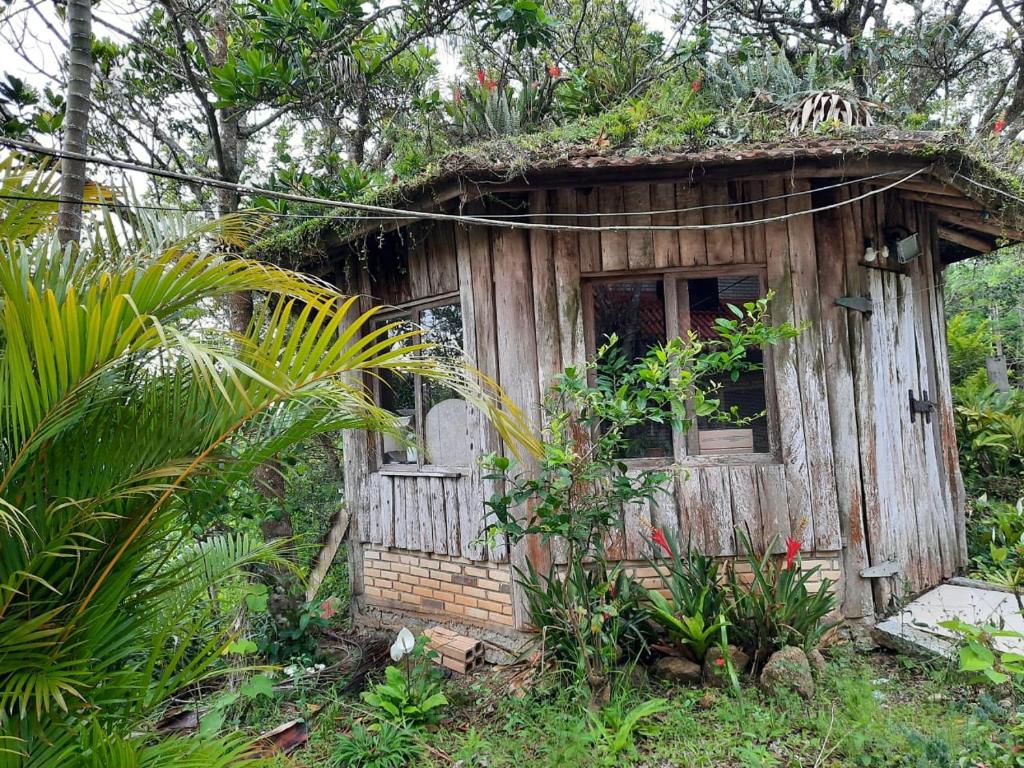  LINDA CASA DE CAMPO NA PRAIA DE GAROPABA