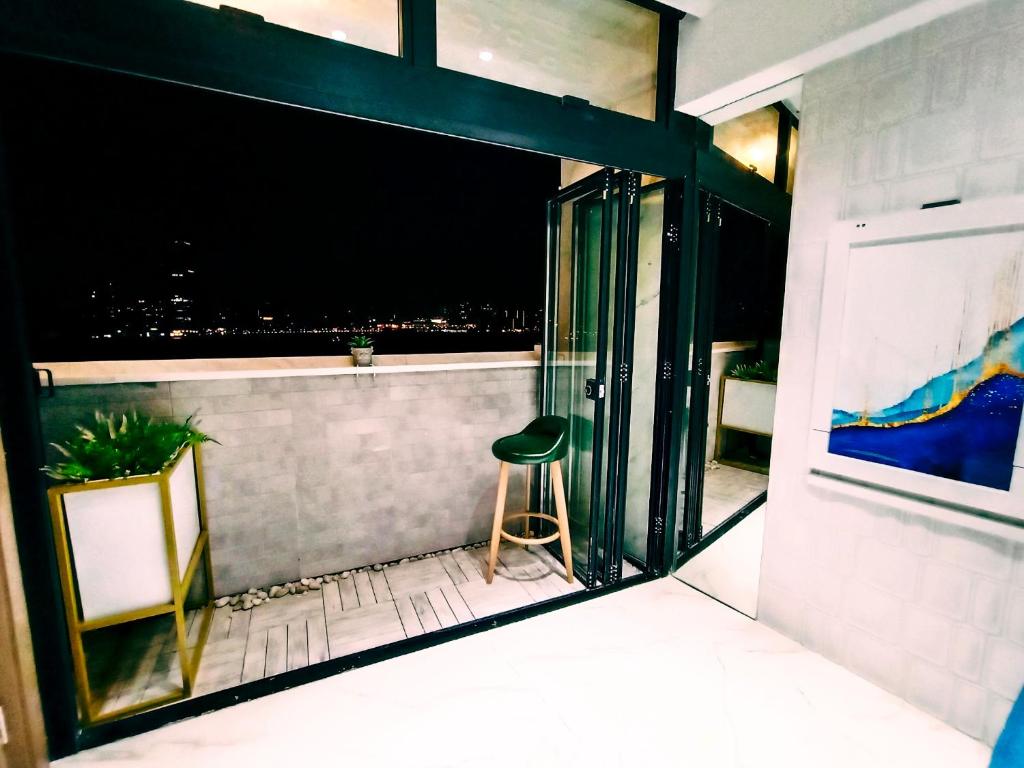 A balcony or terrace at Harbour Hella Inn