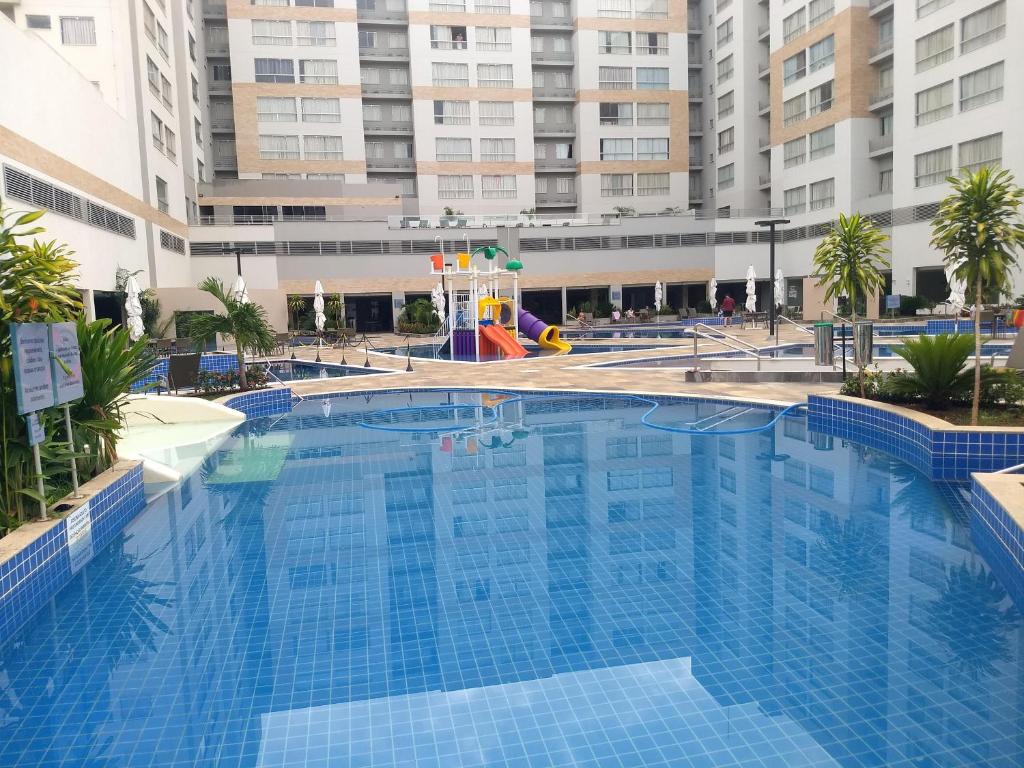 Swimmingpoolen hos eller tæt på PARK VEREDAS FLAT SERVICE