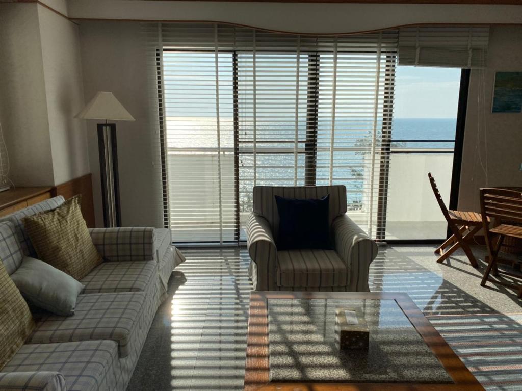 Χώρος καθιστικού στο Sunshine Gypsy at Beach Villa Vibhavadi Pattaya