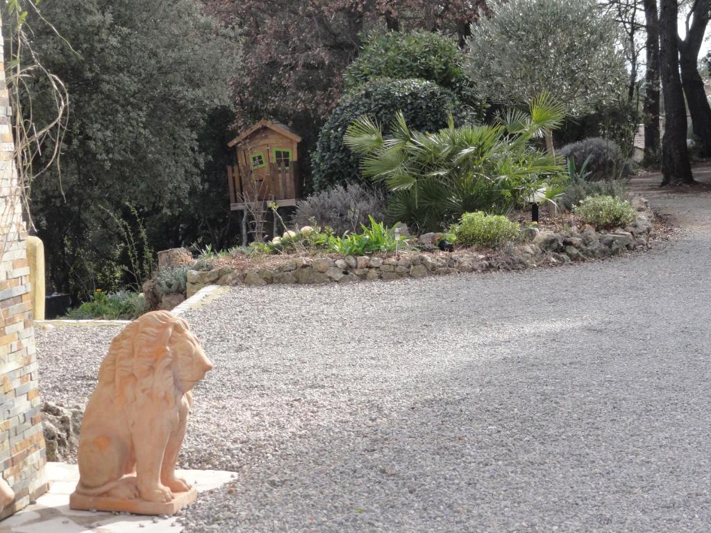 Fotografie z fotogalerie ubytování Domaine de la Borie YourHostHelper v destinaci Trans-en-Provence