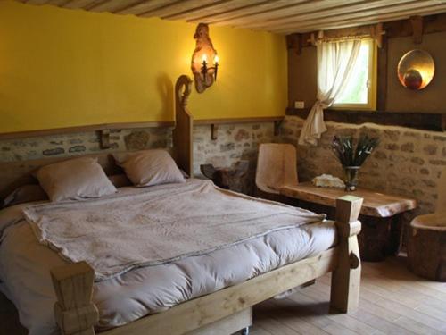 Postel nebo postele na pokoji v ubytování Les Chambres de Pontfol - Chambres d'hôtes - Guest house
