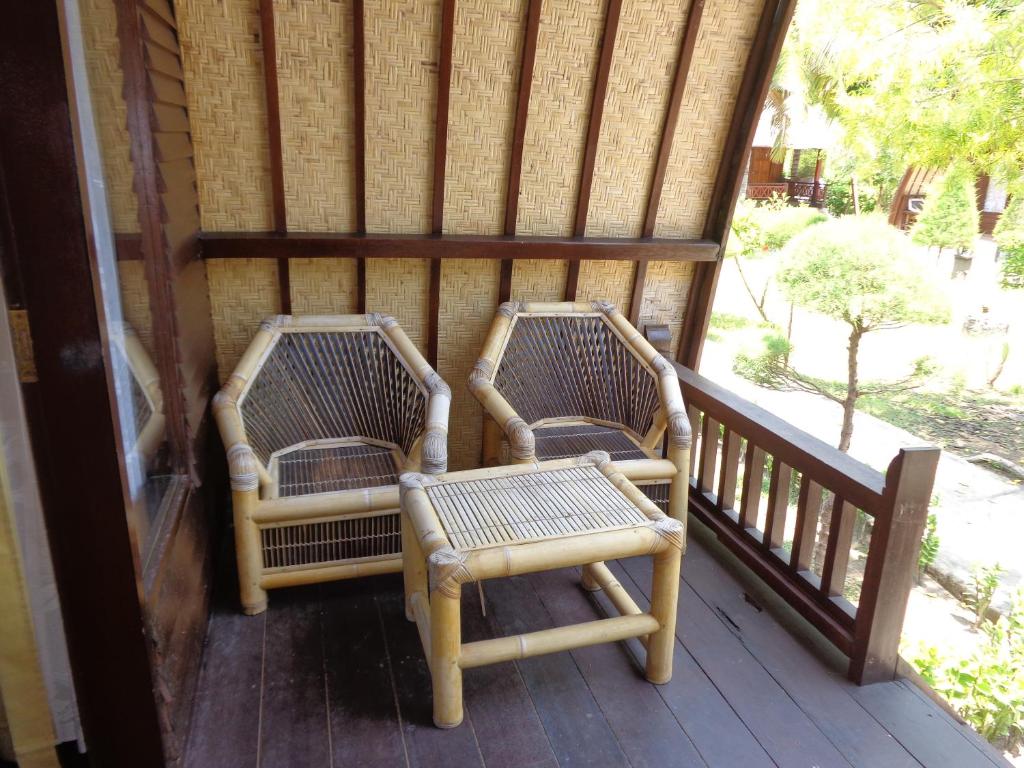 Sandy Beach Bungalows - 10