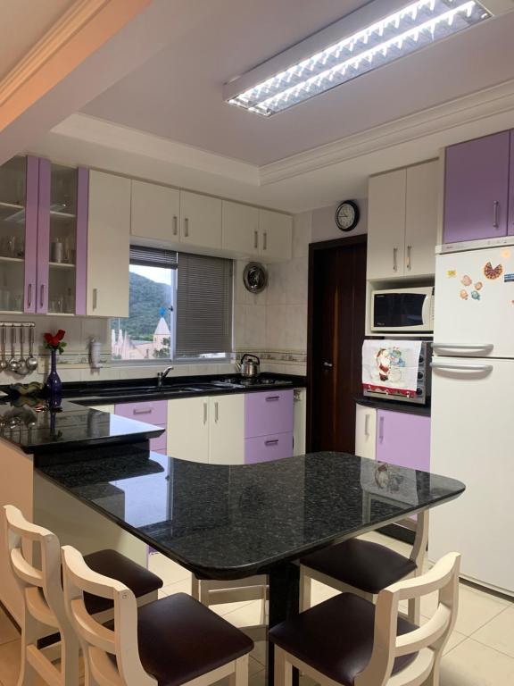  Apartamento em itapema