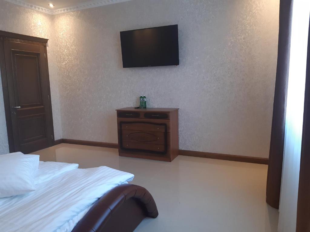 Hotel Ashad - Family Room With Private Bathroom