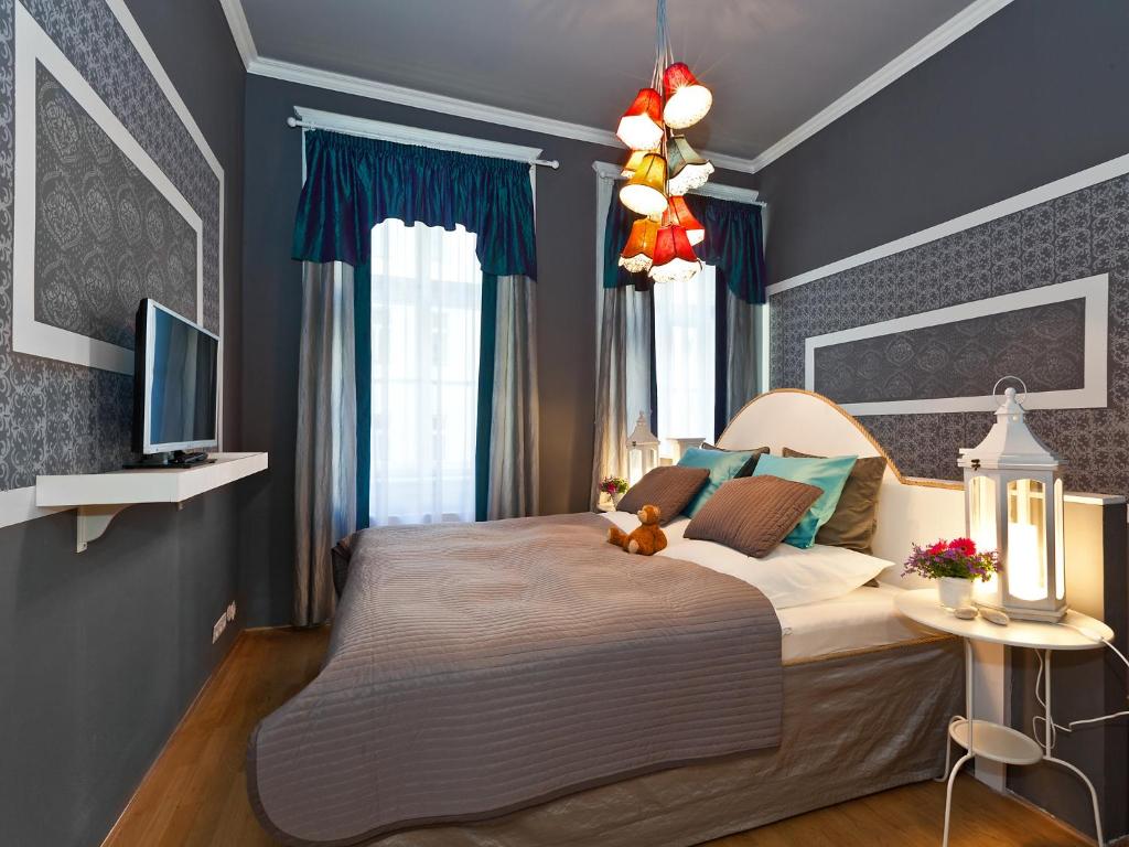 Royal Prague City Apartments - Resim 33