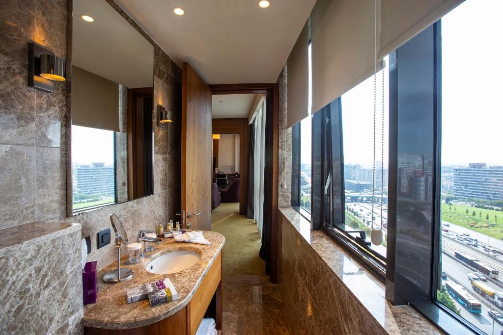 Uranus Istanbul Topkapi - Junior Suite Con Sala De Estar Separada