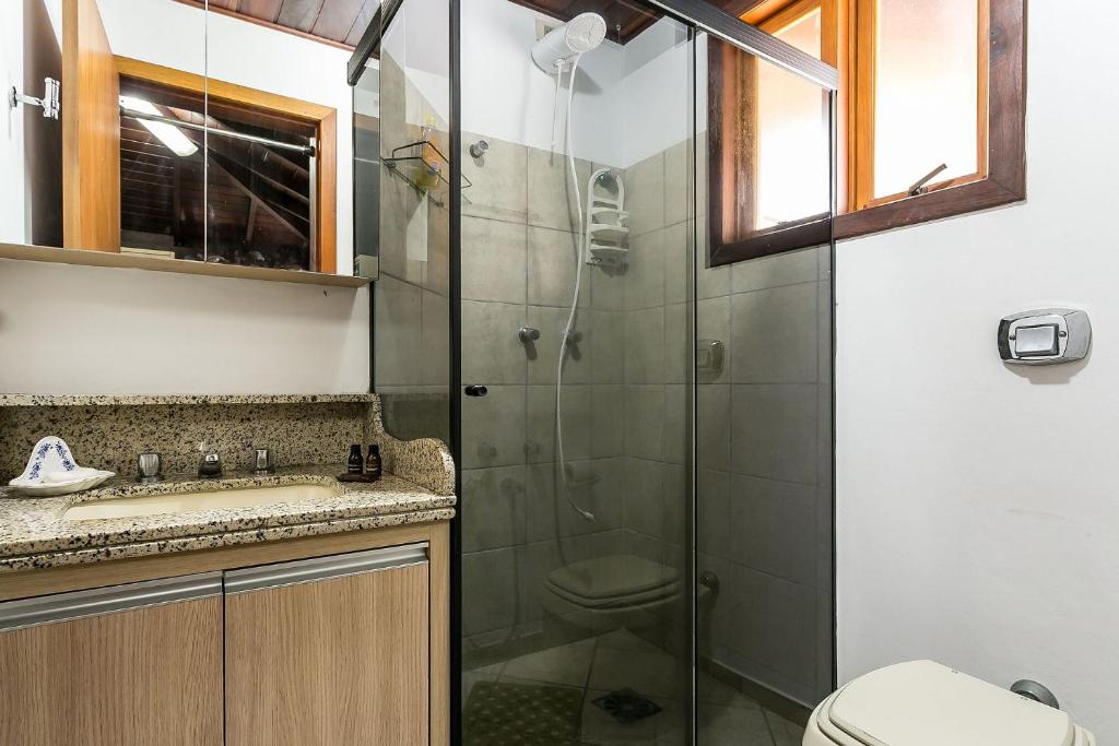  Linda casa em condomínio super seguro na Lagoa da Conceição