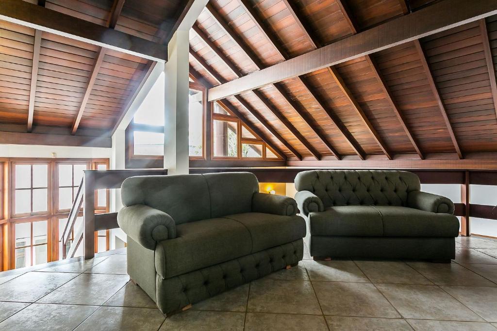  Linda casa em condomínio super seguro na Lagoa da Conceição