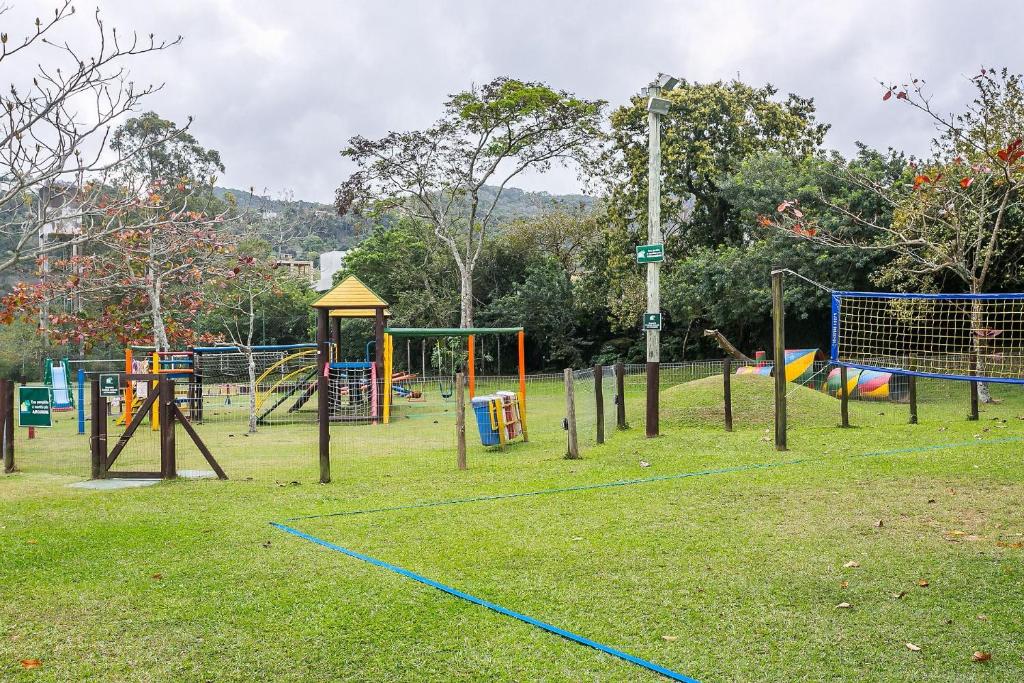  Linda casa em condomínio super seguro na Lagoa da Conceição