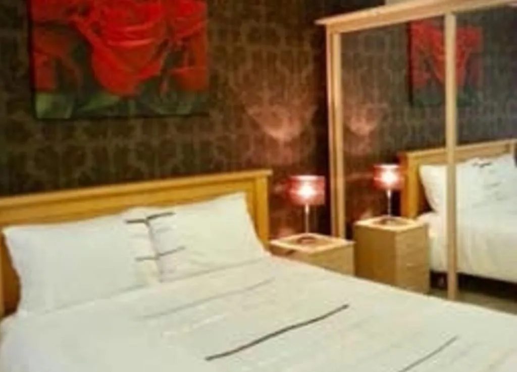Lovely 3 Bed House nr Etihad stadium & City Centre, Manchester, Marea Britanie