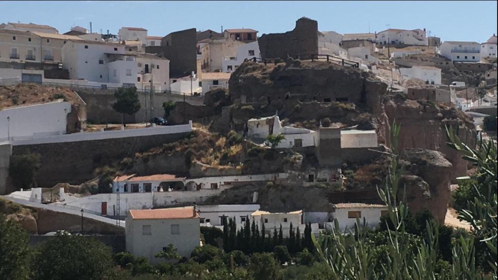 Apartment Ponderosa Cave Retreats Freila, Spain - Booking.com